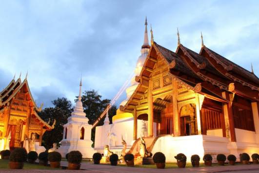 wat-phra-singh-e1478611983315