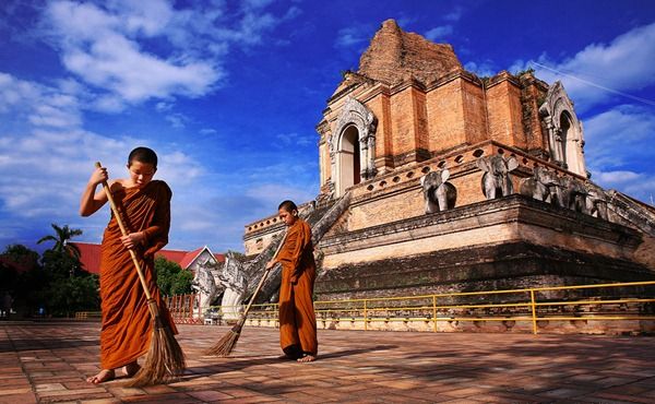 wat-chedi-luang1