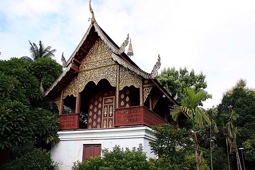 wat-chiang-man2